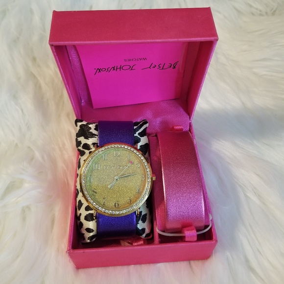 Betsey Johnson Accessories - 💖Betsey Johnson Watch💖 Vintage